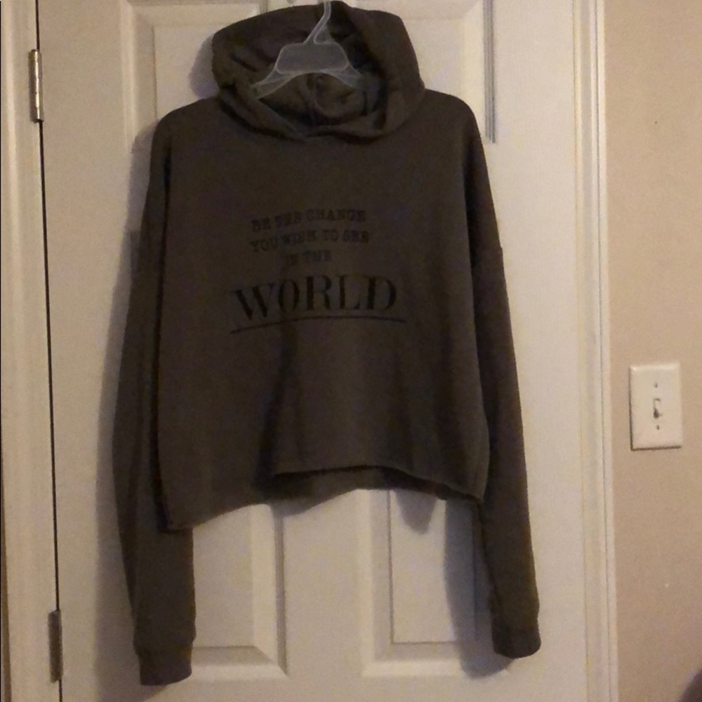 Rue 21 Crop Top SweatShirt